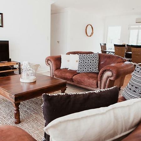 One On Gray Apartment Найсне Экстерьер фото